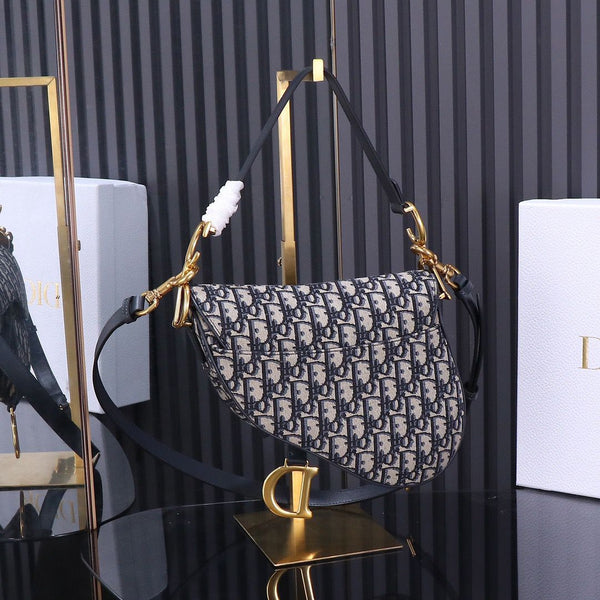 Elegant D.I.O.R Handbag Paris – Premium Quality with Official Box