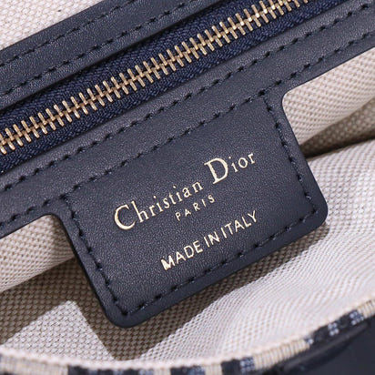 Elegant D.I.O.R Handbag Paris – Premium Quality with Official Box